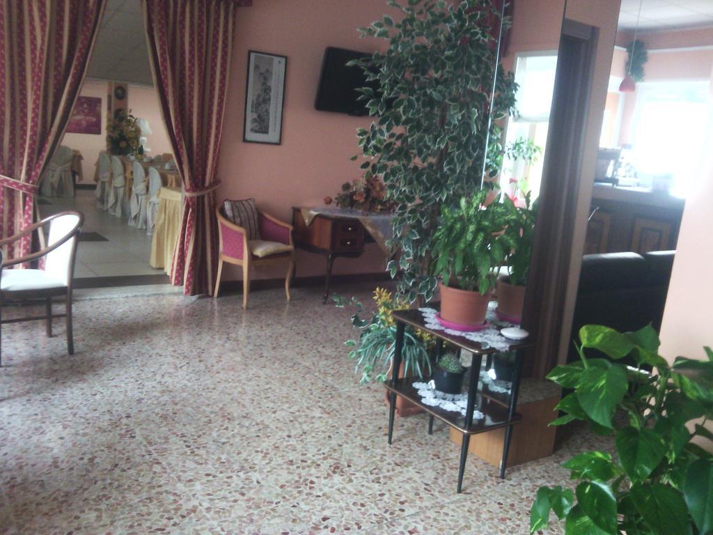 Hotel Corso Sanremo Exteriör bild