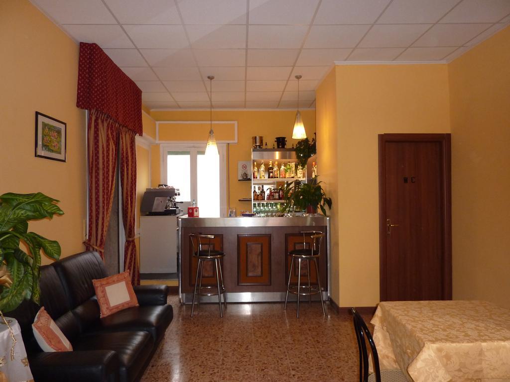 Hotel Corso Sanremo Exteriör bild