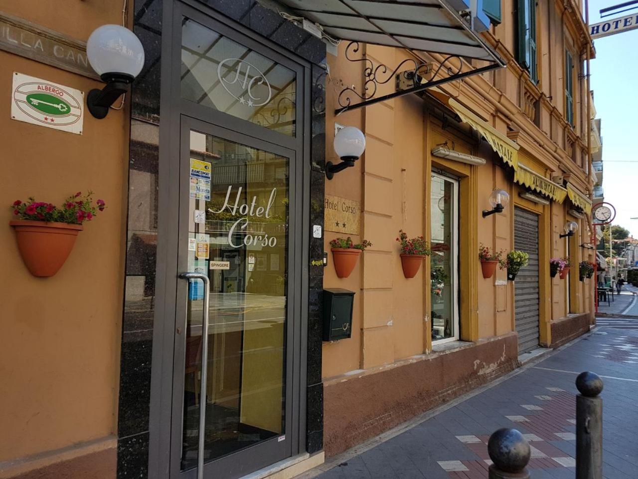 Hotel Corso Sanremo Exteriör bild
